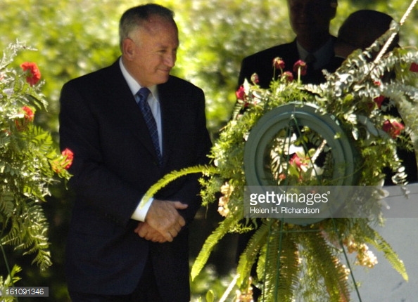 john-at-patsy-funeral