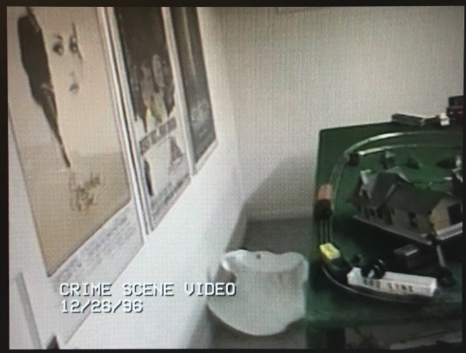 movie-posters-in-train-room