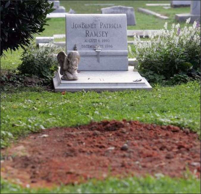 patsy-grave-unmarked