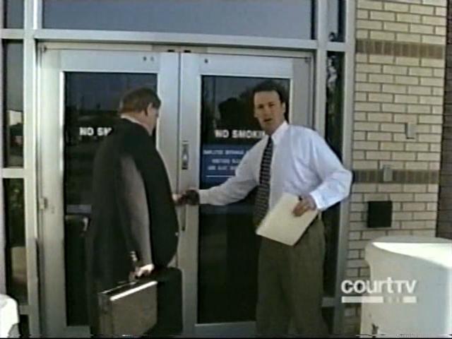 steve-thomas-at-grand-jury