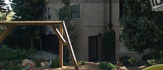 swingset-in-southwest-corner-of-back-yard