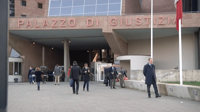 2017-08-12 20.36.48-83