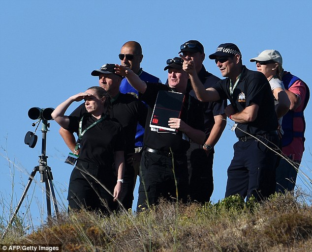 article-2647004-1E6DD5FD00000578-297_634x513