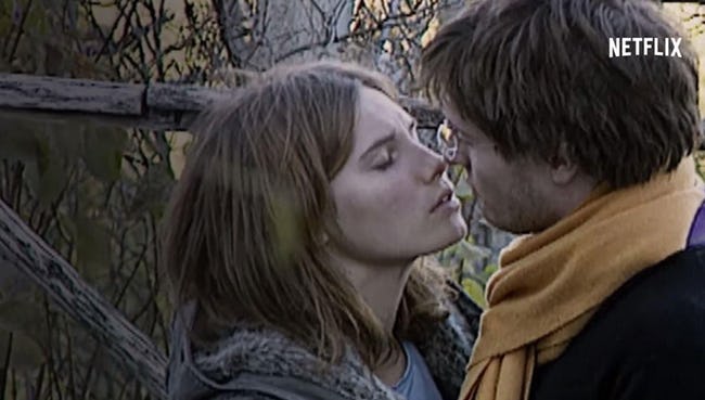 amanda-knox-became-a-suspect-because-she-confessed-and-exhibited-weird-behavior-photo-u1