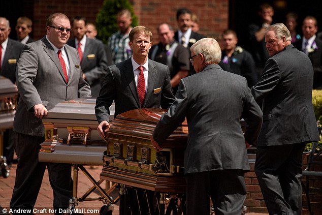 4F9D135600000578-0-image-a-12_1535840510961